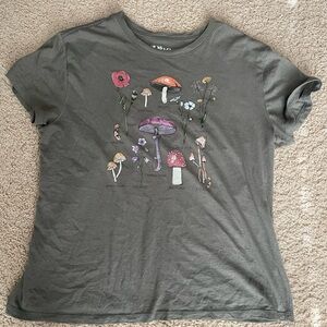 Green Graphic T-Shirt with Mushroom Design